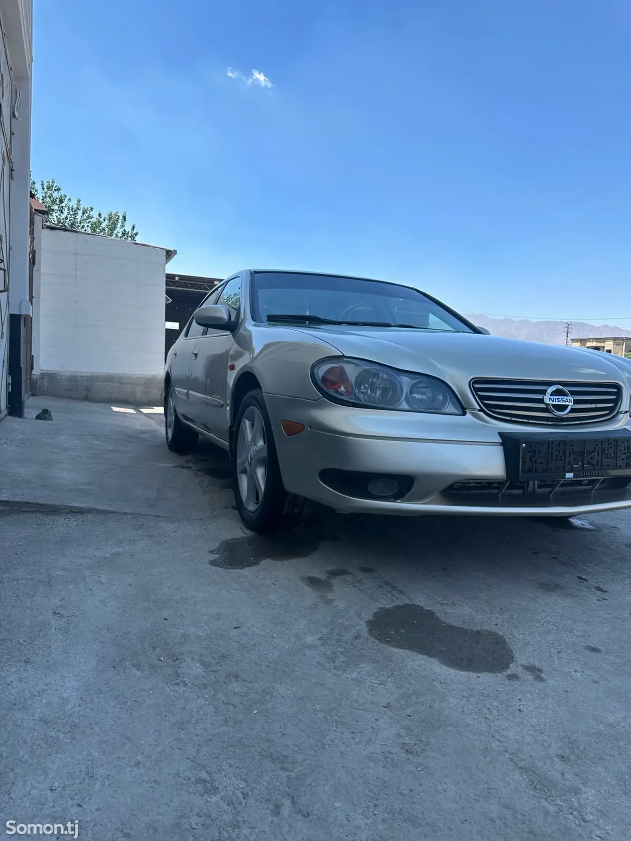 Nissan Maxima 2004 · 3.0 MT