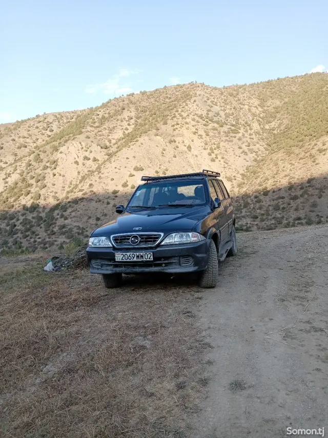 Ssang Yong Musso 2003 · 2.9 MT