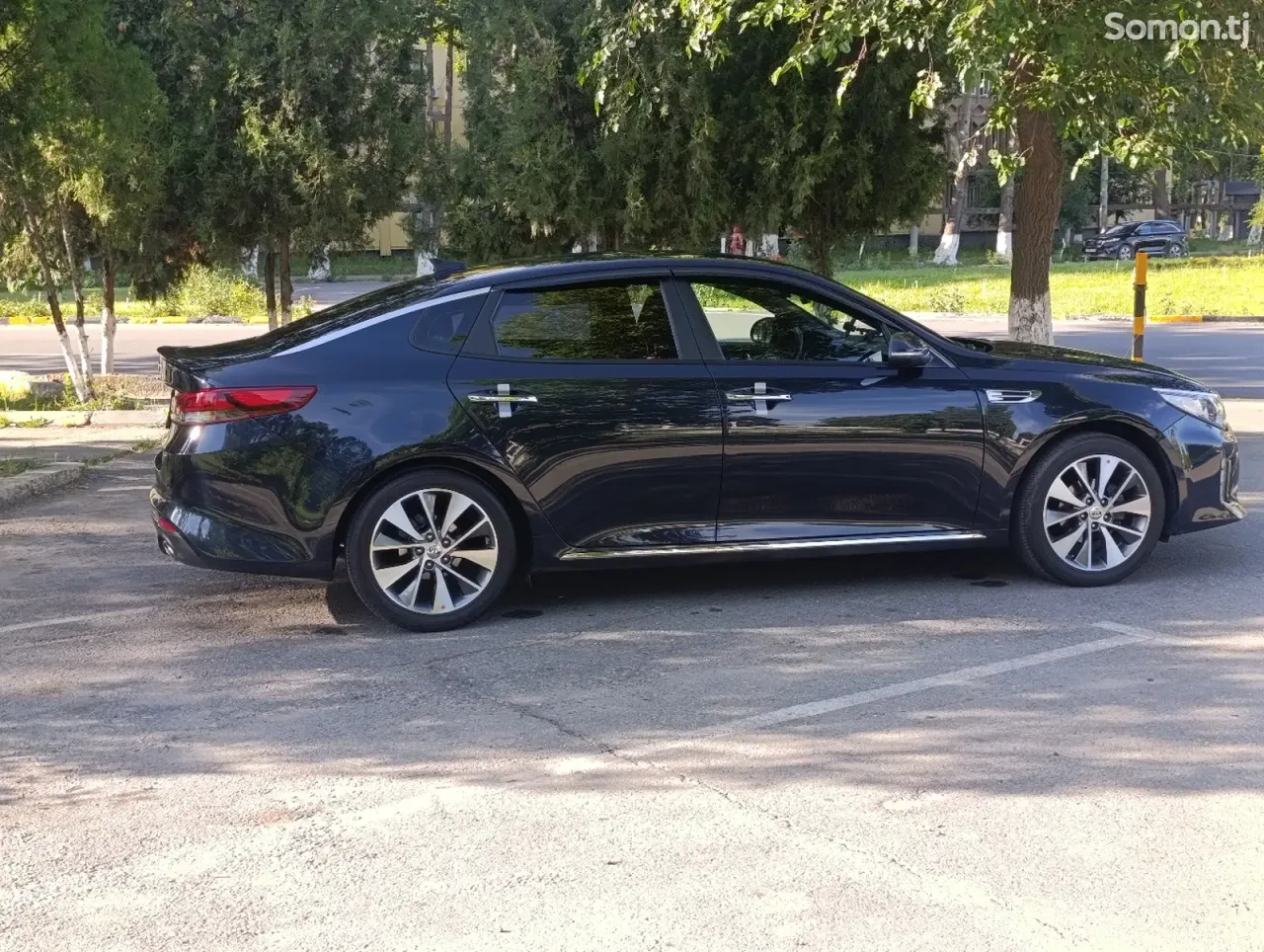 Kia K5 2016 · 2.0 AT