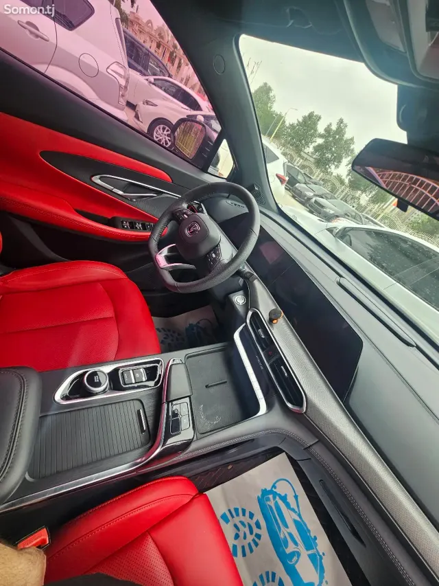 Changan UNI-T 2020 · 1.5 AT