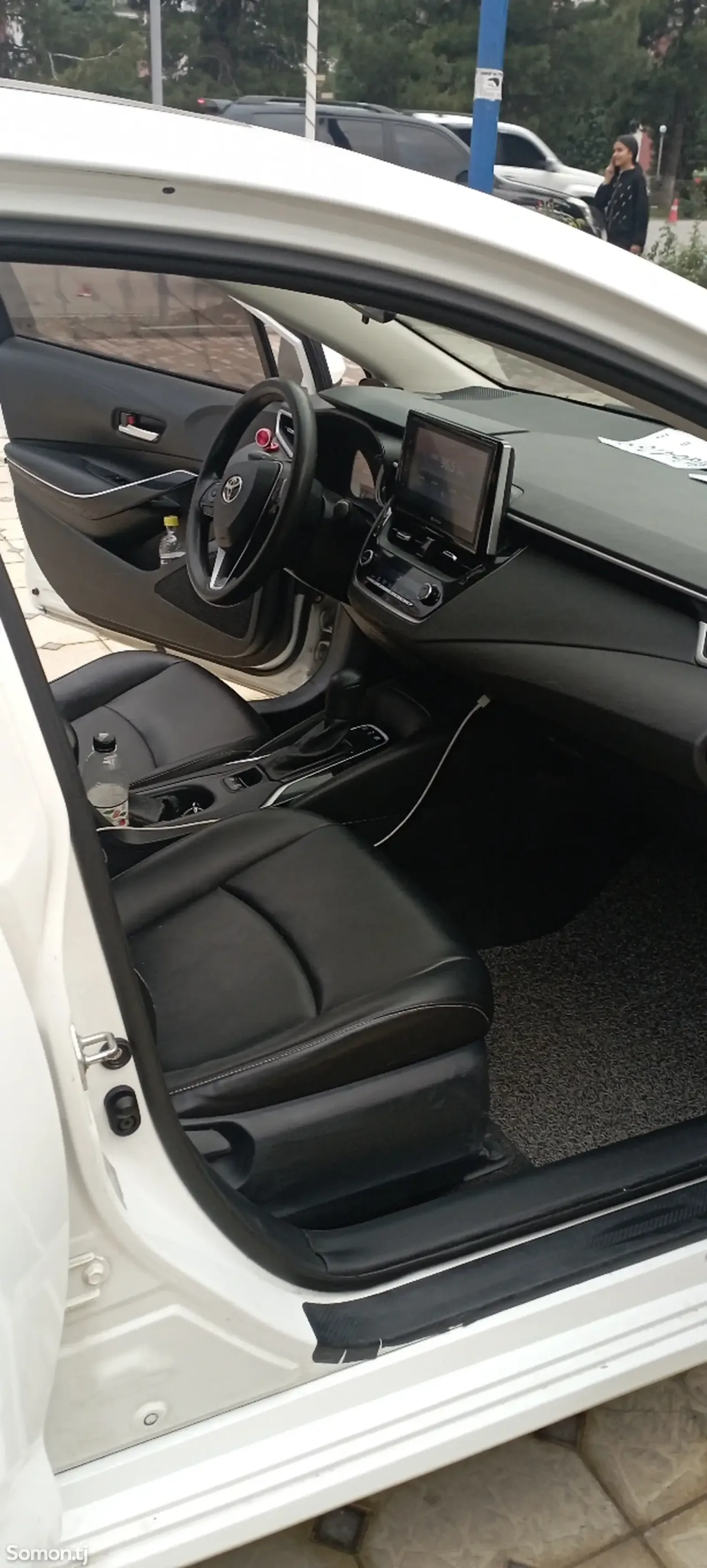 Toyota Corolla 2019 · 1.8 AT