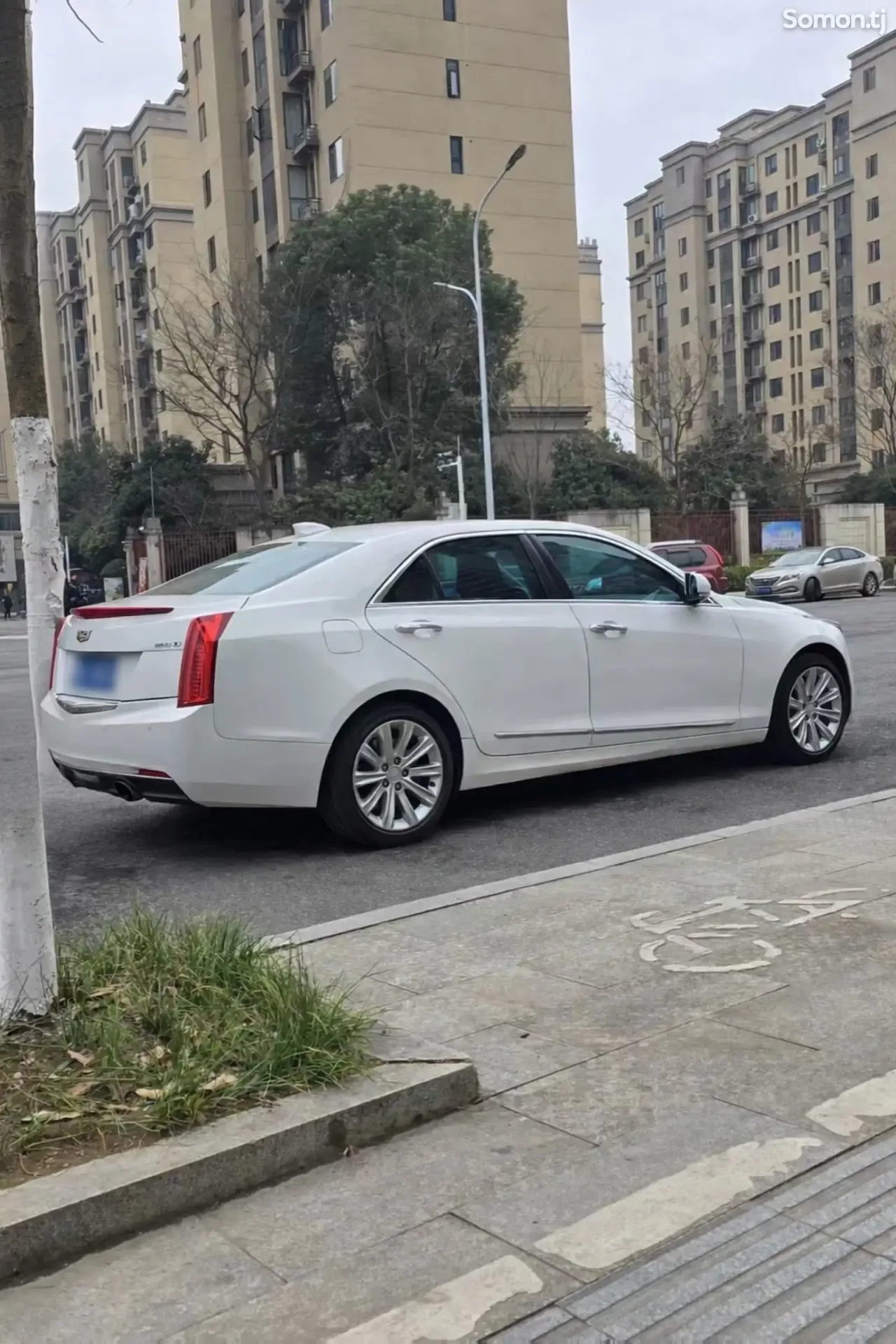 Cadillac Другая модель 2018 · 2.0 AT