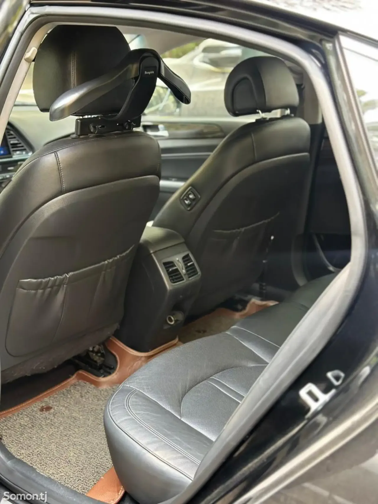 Hyundai Sonata 2015 · 2.0 AT