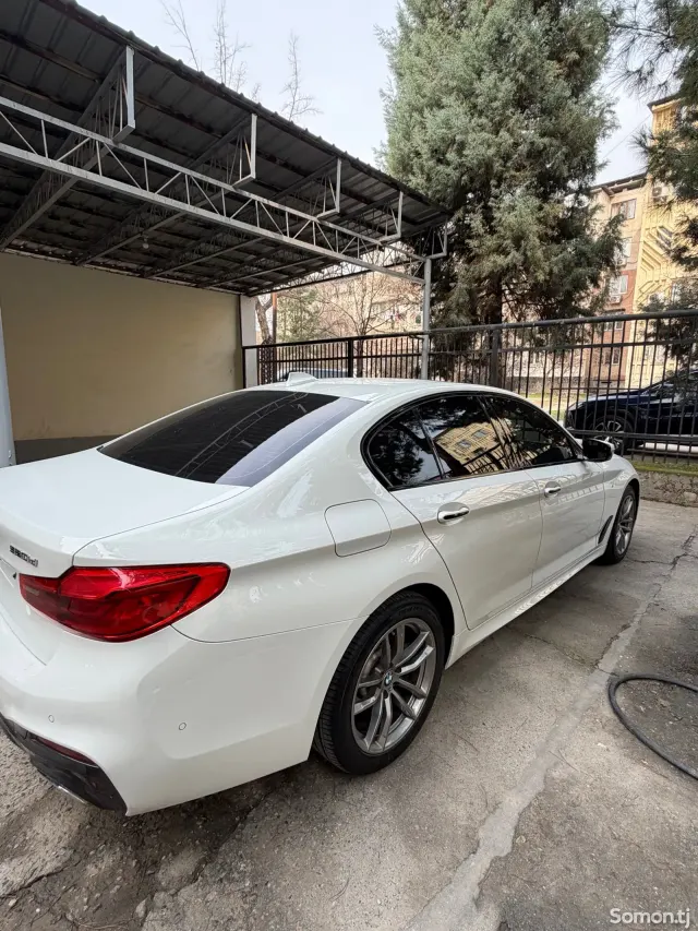 BMW 5 series 2017 · 2.0 AT