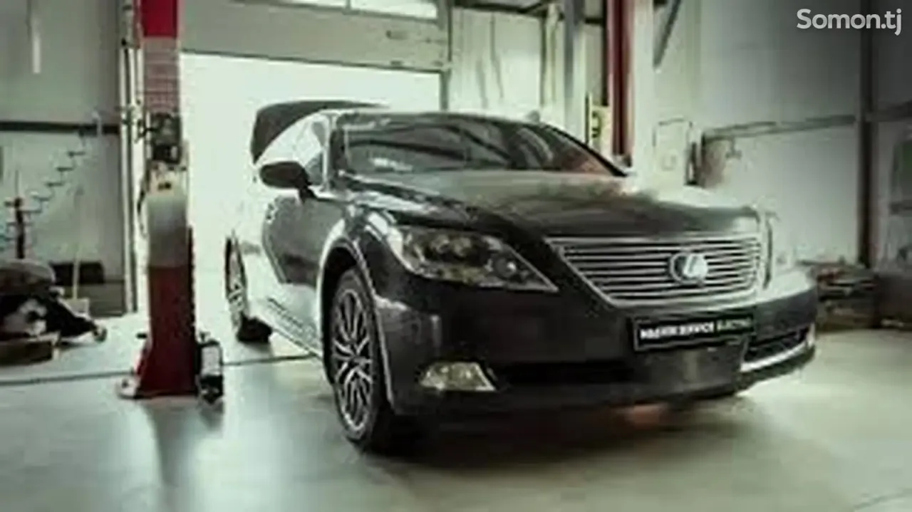 Lexus LS series 2010 · 6.0 AT