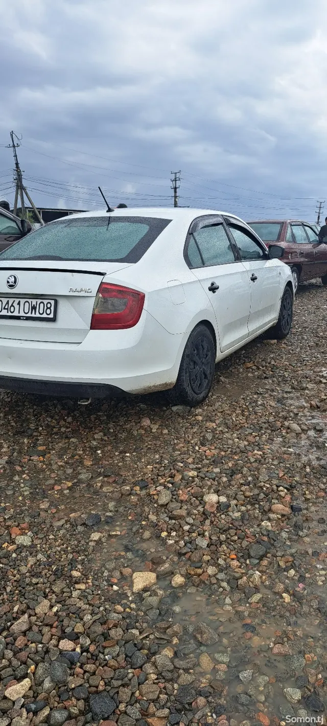Skoda Rapid 2016 · 1.6 MT