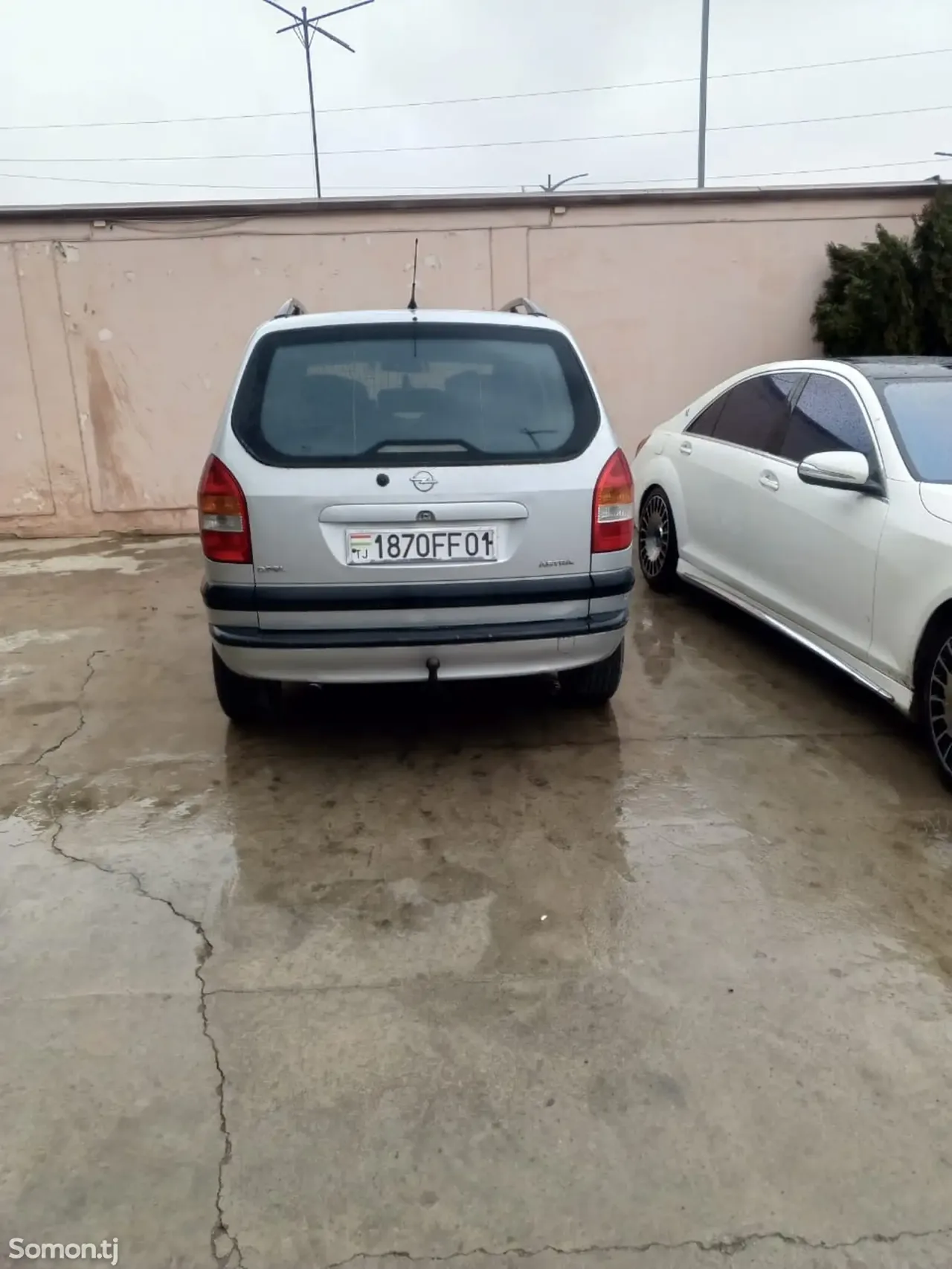 Opel Zafira 2000 · 1.8 MT