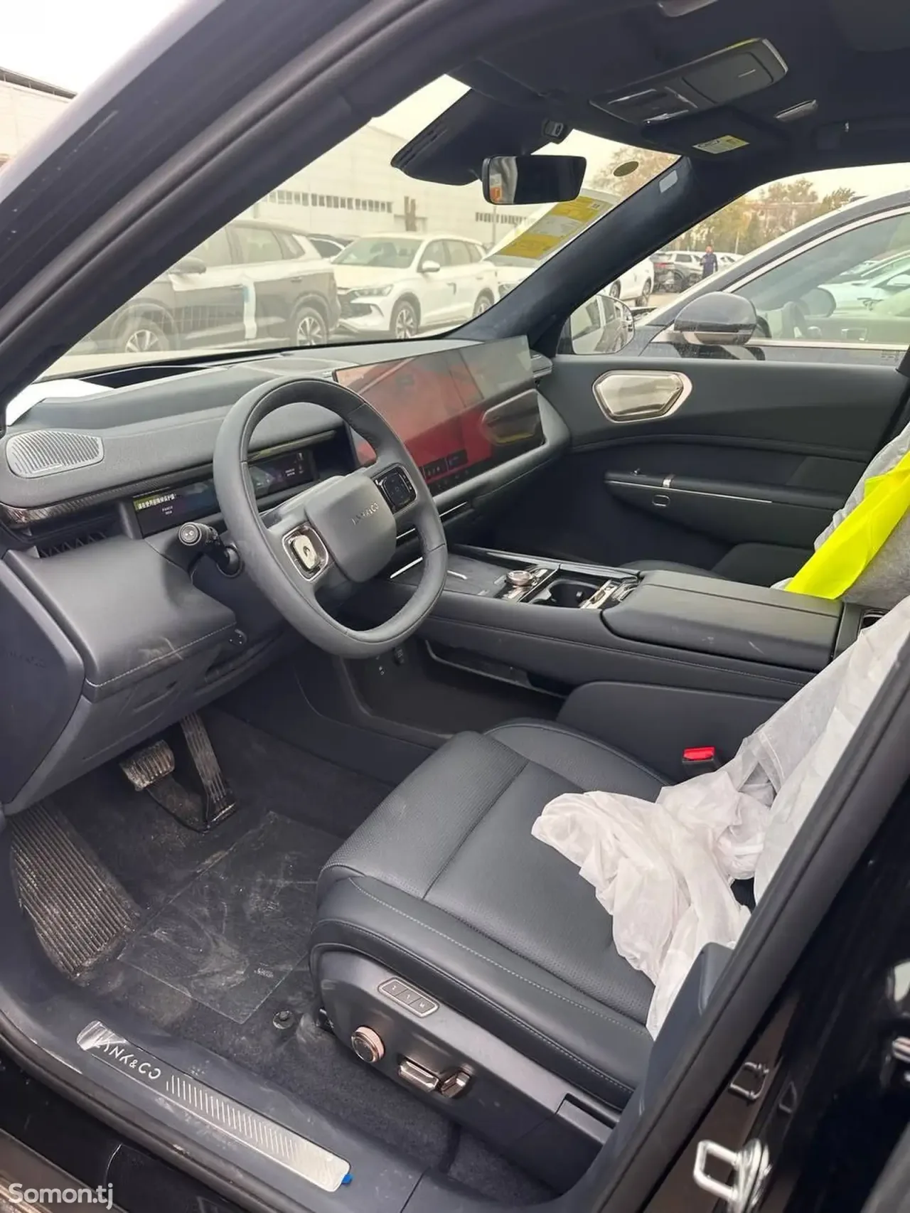 Li Auto (Lixiang) L9 2025 · 2.0 AT