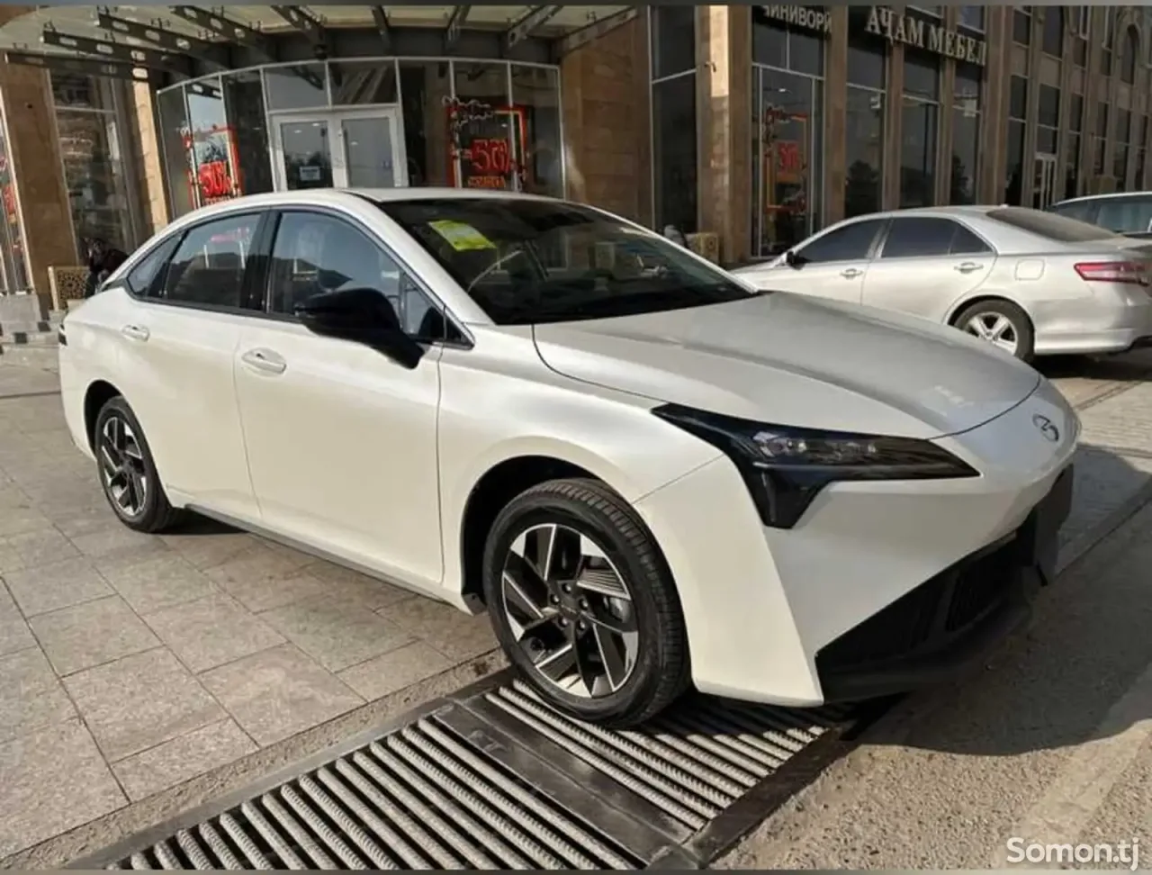 GAC Aion S Plus 2025 · AT
