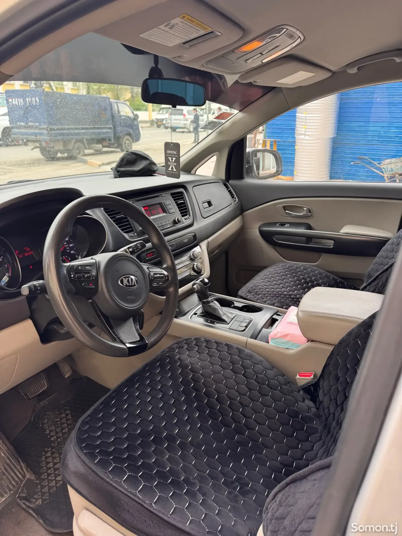 Kia Carnival 2014 · 3.5 AT