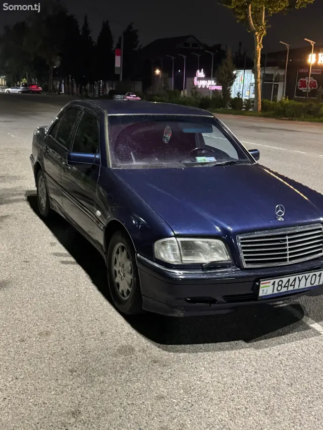 Mercedes-Benz C class 1999 · 2.8 AT