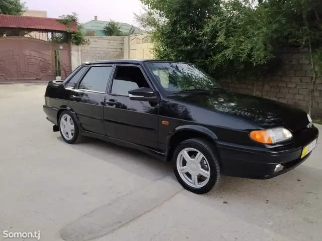 Lada (ВАЗ) 2115 2012 · 1.7 MT