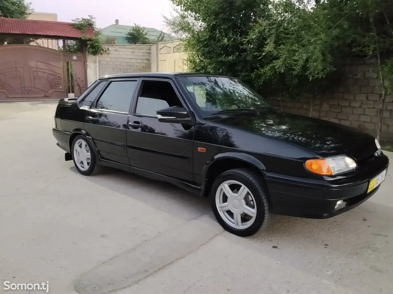 Lada (ВАЗ) 2115 2012 · 1.7 MT