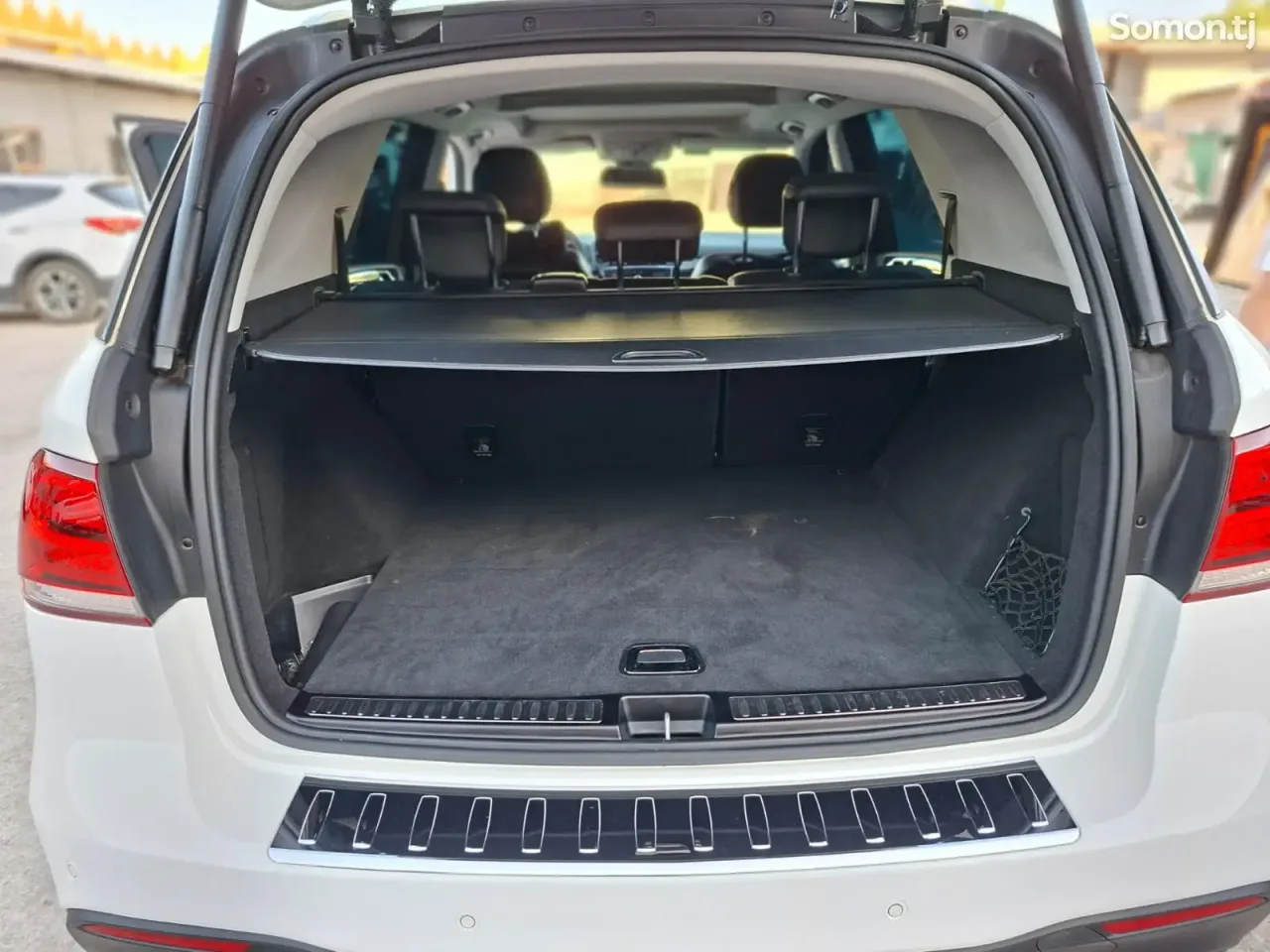 Mercedes-Benz GLE class 2016 · 3.0 AT