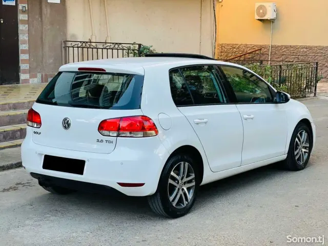 Volkswagen Golf 2012 · 2.0 AT