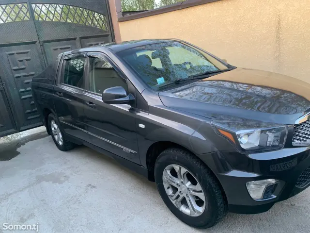 Ssang Yong Korando 2012 · 2.2 AT