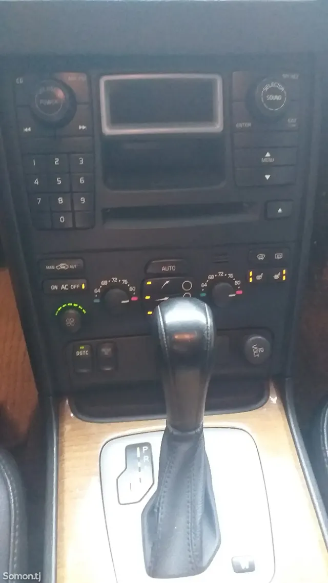Volvo XC90 2004 · 2.5 AT