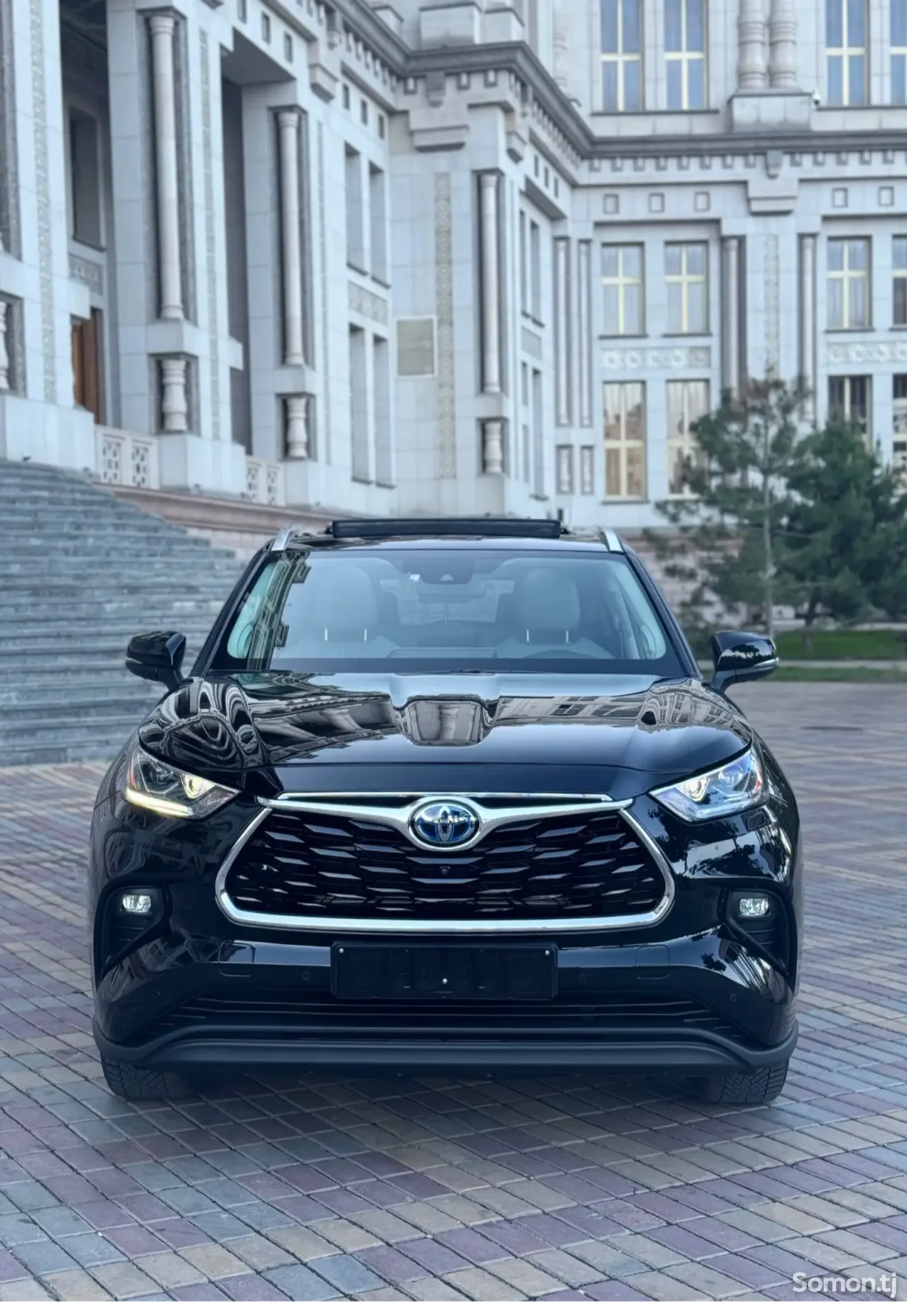 Toyota Highlander 2021 · 2.5 AT