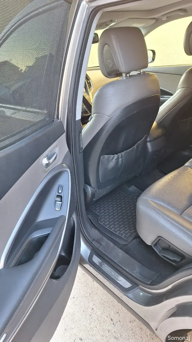 Hyundai Santa Fe 2015 · 2.0 AT