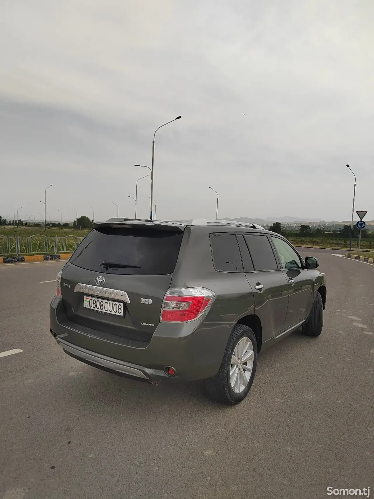 Toyota Highlander 2008 · 3.3 AT