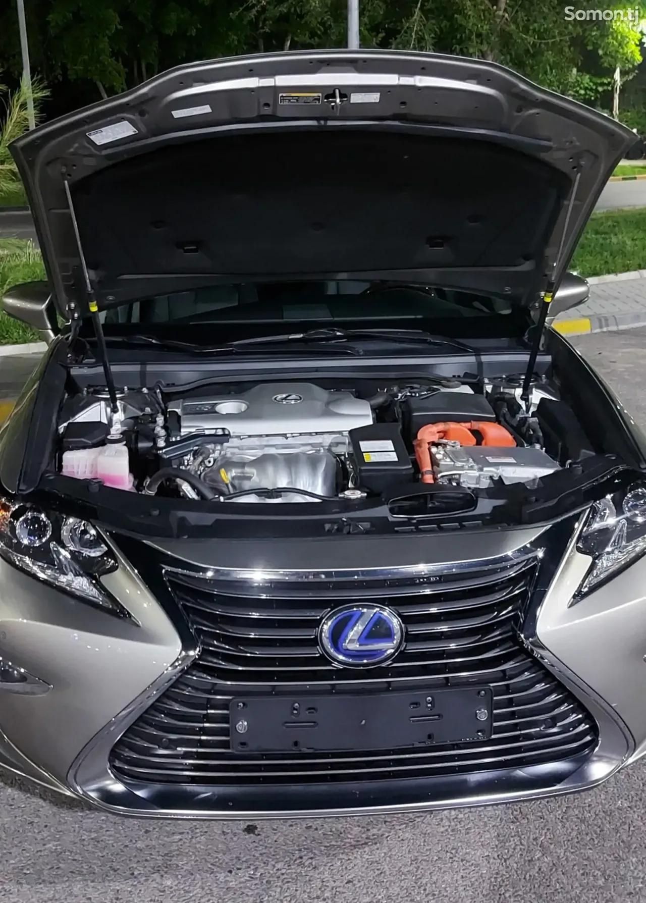 Lexus ES series 2016 · 3.0 AT