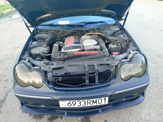 Mercedes-Benz C class 2002 · 2.0 MT