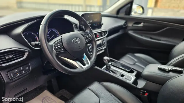 Hyundai Santa Fe 2018 · 2.0 AT