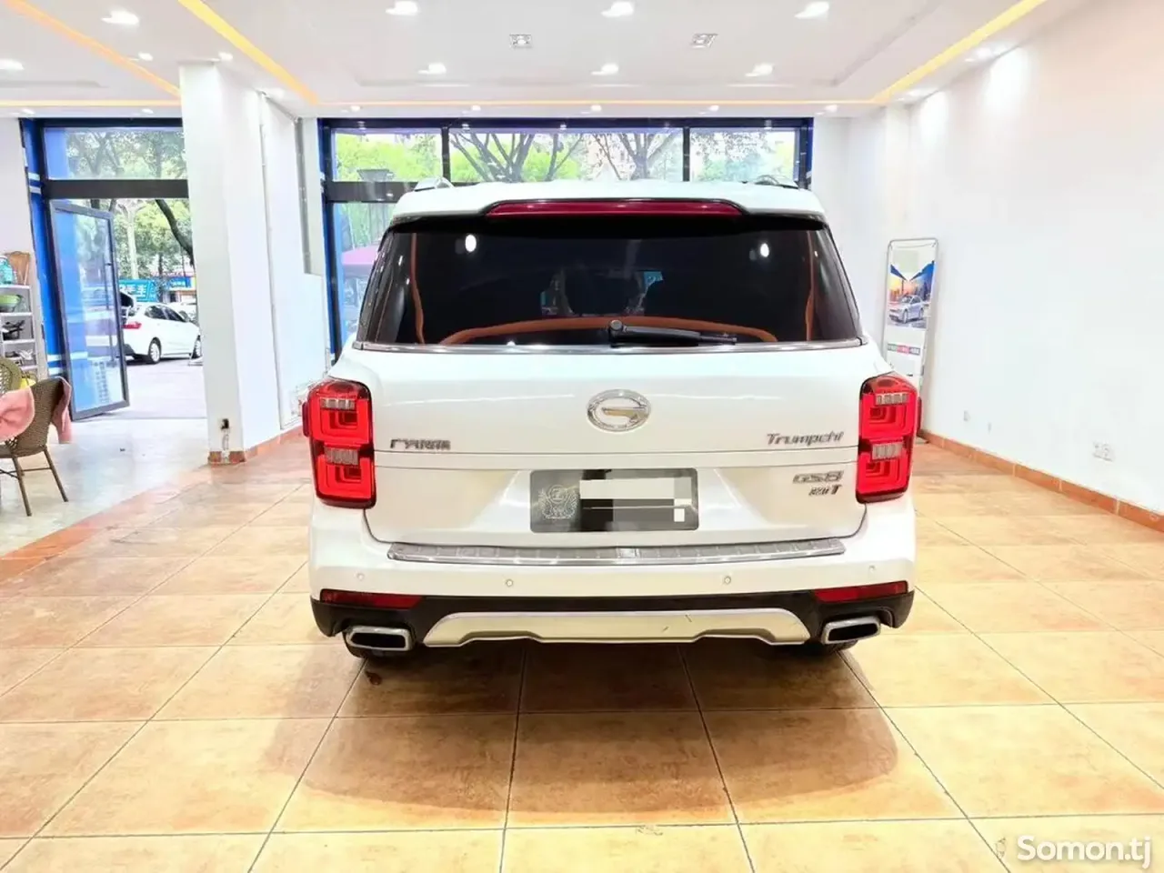 GAC Trumpchi GS8 2017 · 2.0 AT