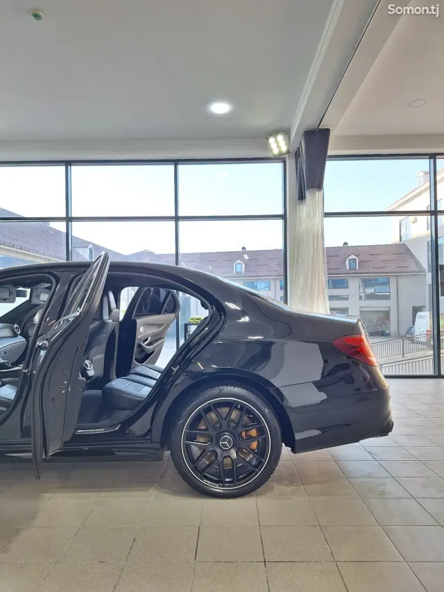 Mercedes-Benz E class 2019 · 3.0 AT