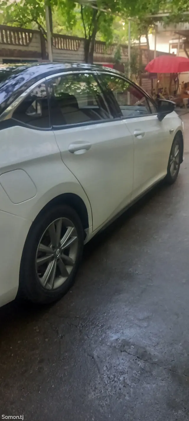 GAC Aion S 2020 · 2.2 AT