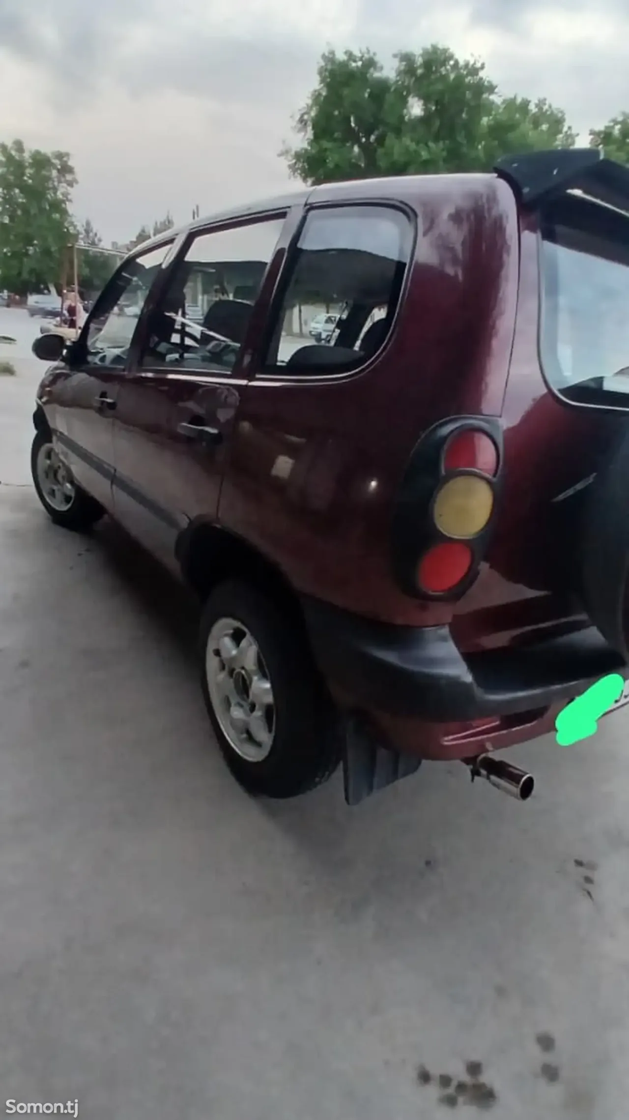 Chevrolet Niva 2004 · 1.6 MT