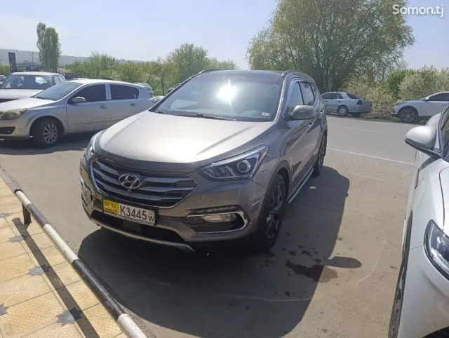 Hyundai Santa Fe 2018 · 2.0 AT