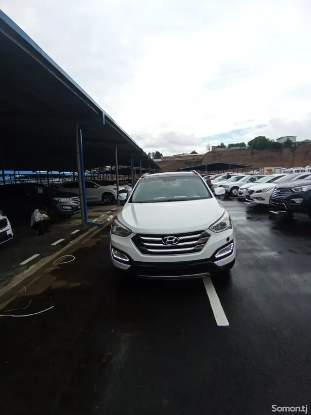 Hyundai Santa Fe 2014 · 2.4 AT