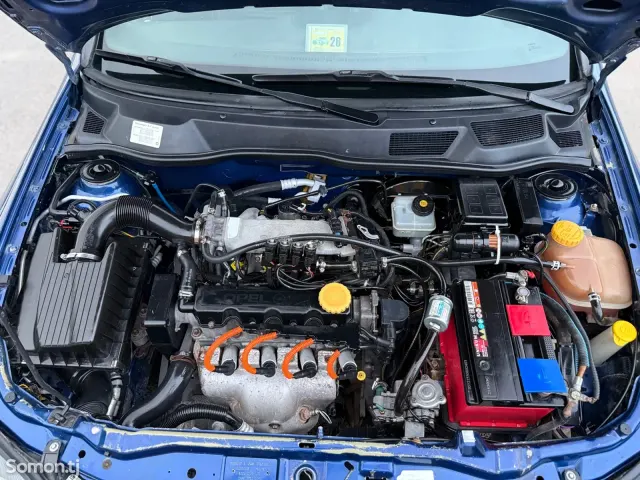 Opel Astra G 2001 · 1.6 MT