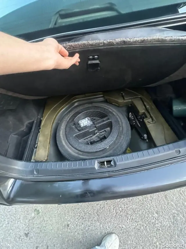 Toyota Avensis 2008 · 2.0 AT