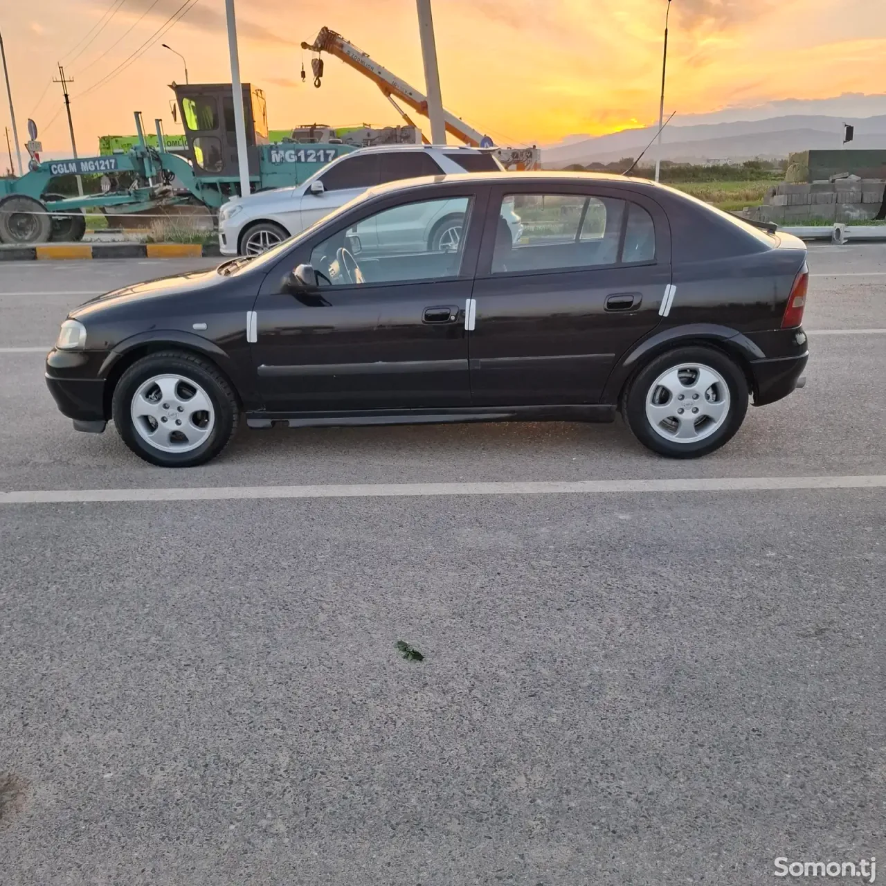 Opel Astra G 1998 · 1.6 MT