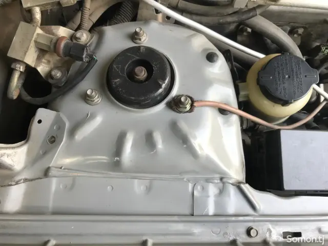 Nissan Maxima 2004 · 3.0 MT