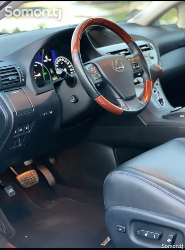 Lexus RX series 2010 · 4.5 CVT
