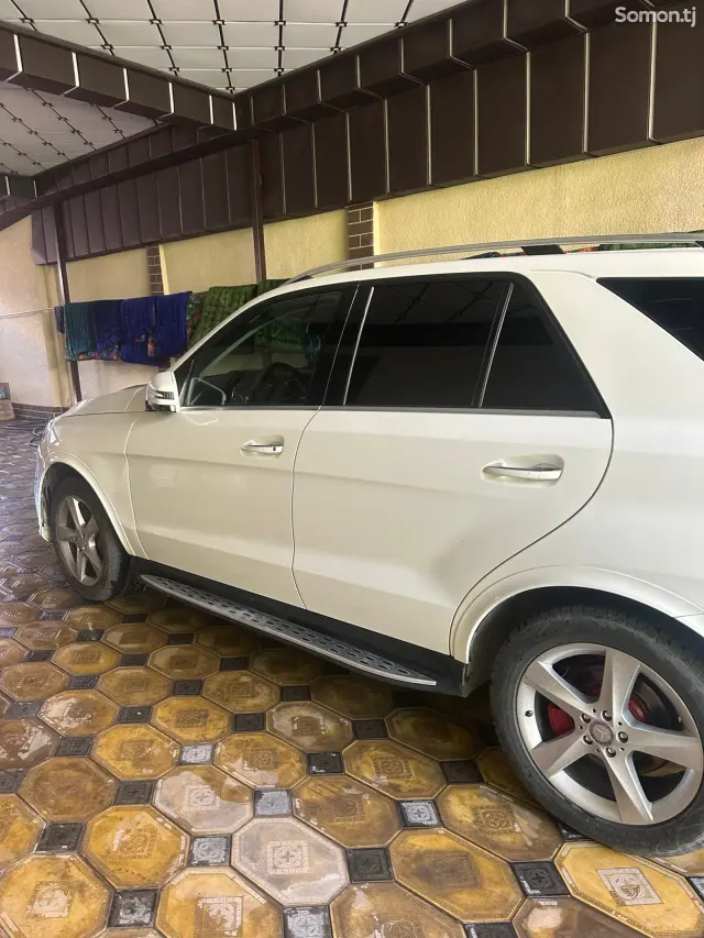 Mercedes-Benz ML class 2014 · 3.5 AT