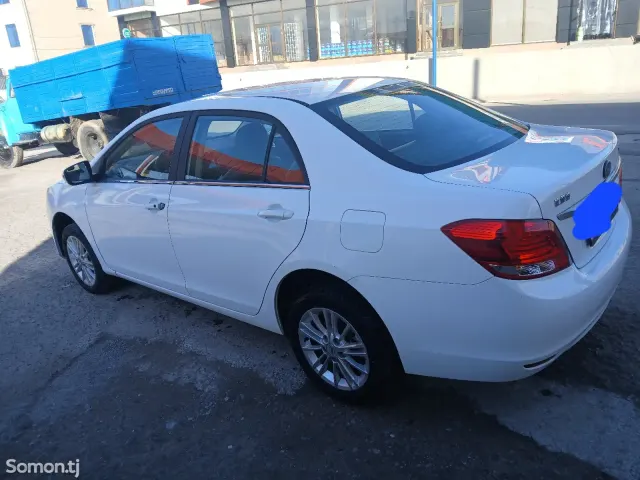 BYD E5 2019 · AT