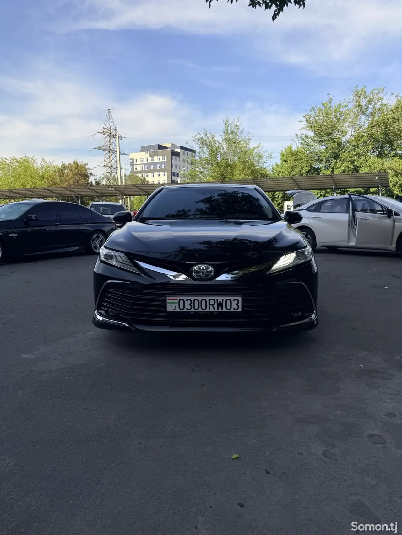 Toyota Camry 2018 · 2.5 AT