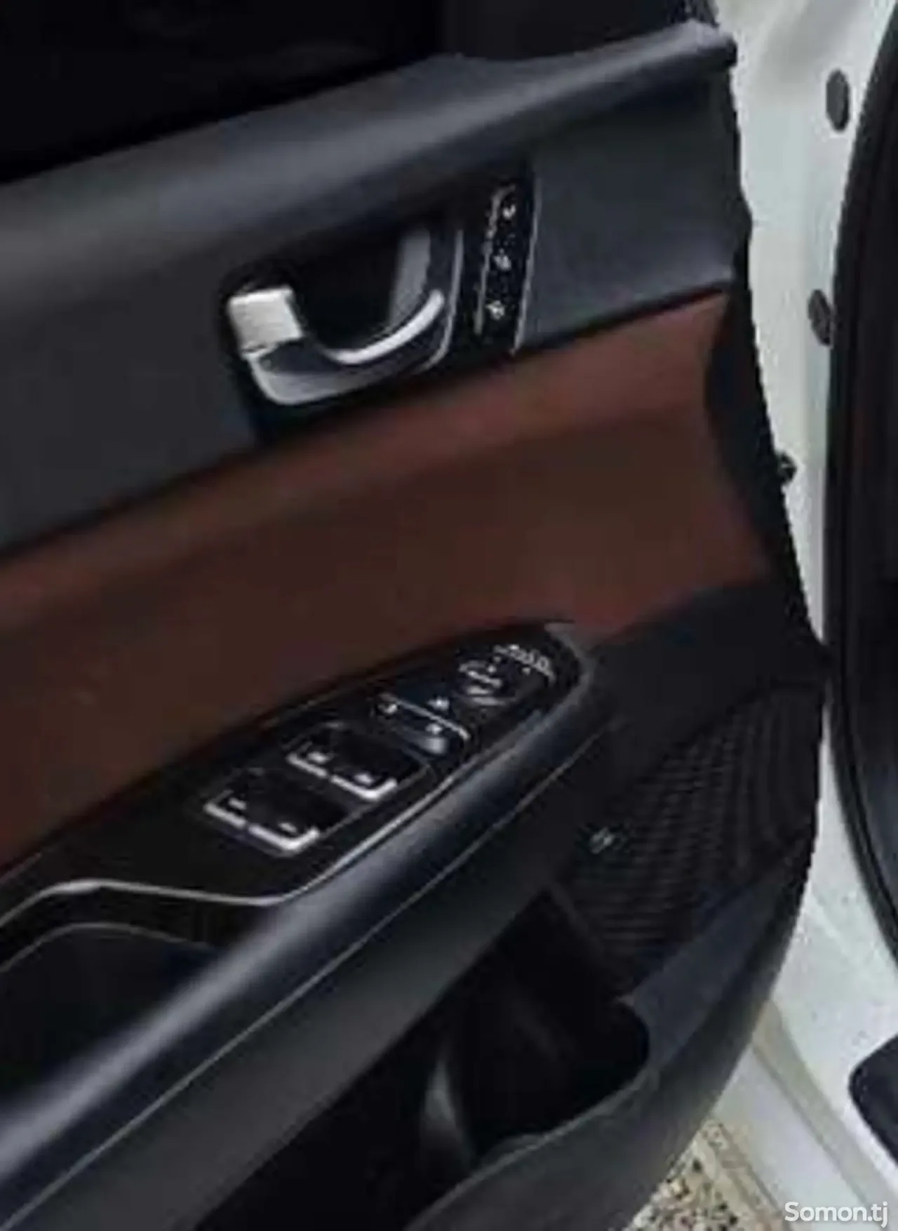 Kia K5 2016 · 2.0 AT