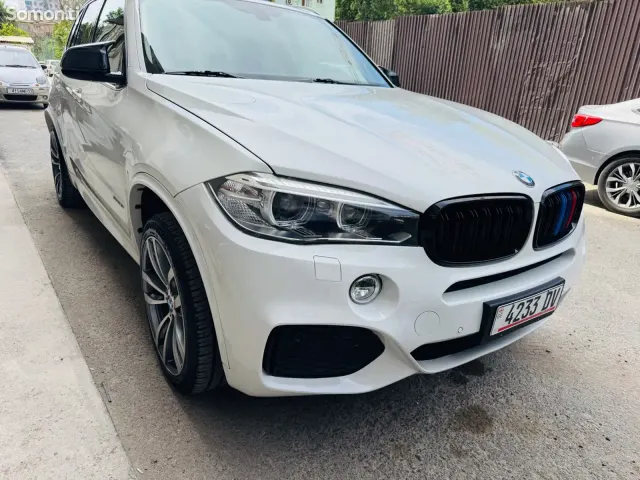BMW X5 2014 · 3.5 AT