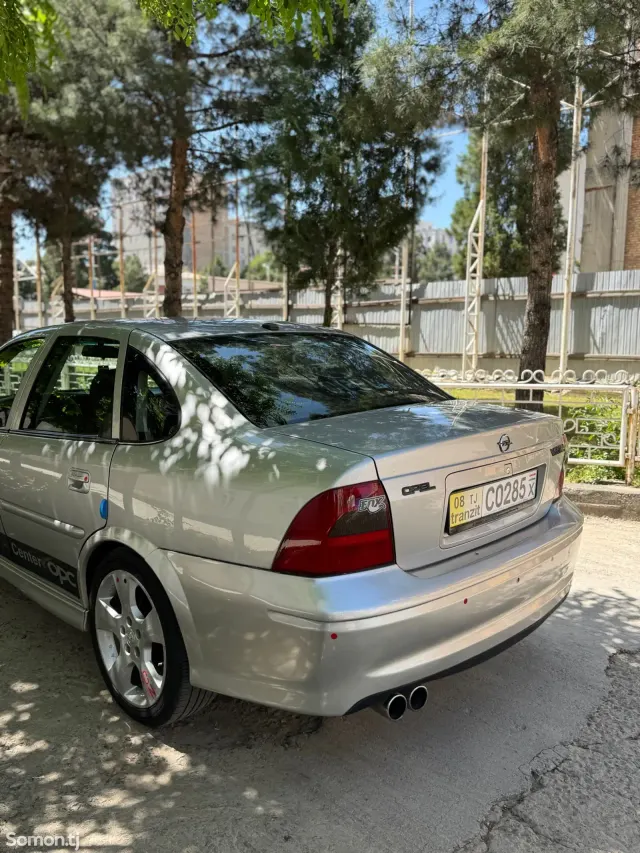 Opel Vectra B 2001 · 6.1 MT