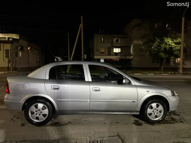 Opel Astra G 2006 · 2.2 MT