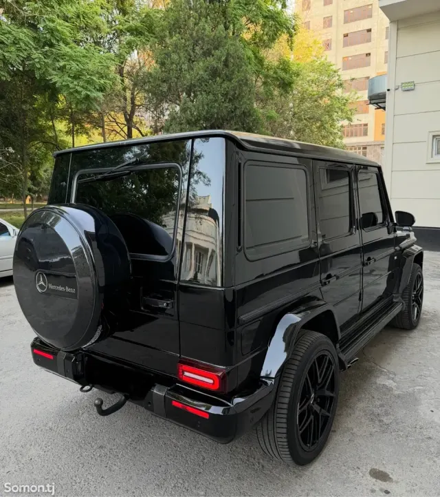 Mercedes-Benz G class 2000 · 5.0 AT