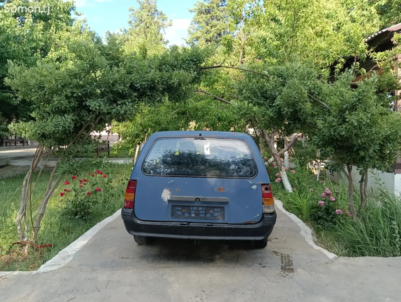 Opel Kadett 1987 · 1.6 MT