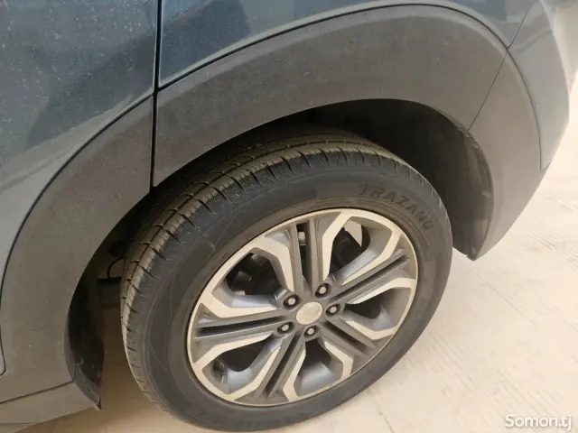 Hyundai Tucson 2015 · 1.6 AT
