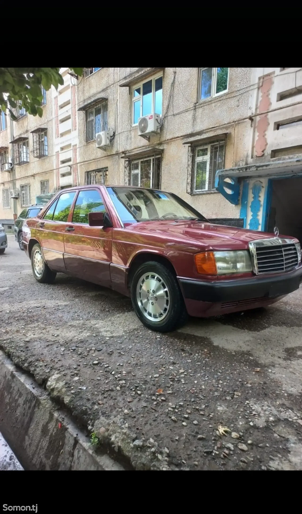 Mercedes-Benz W201 1998 · 1.8 MT