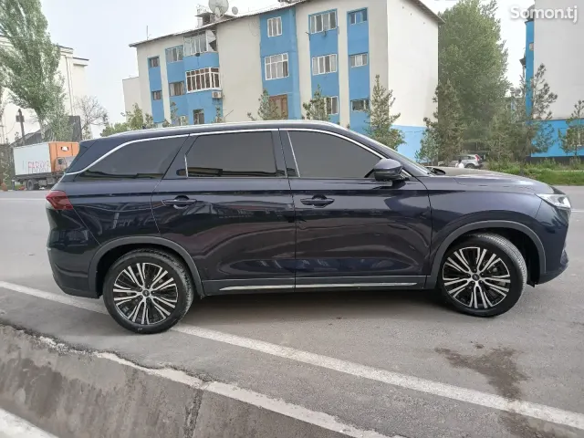 Changan UNI-K 2022 · 1.5 AT
